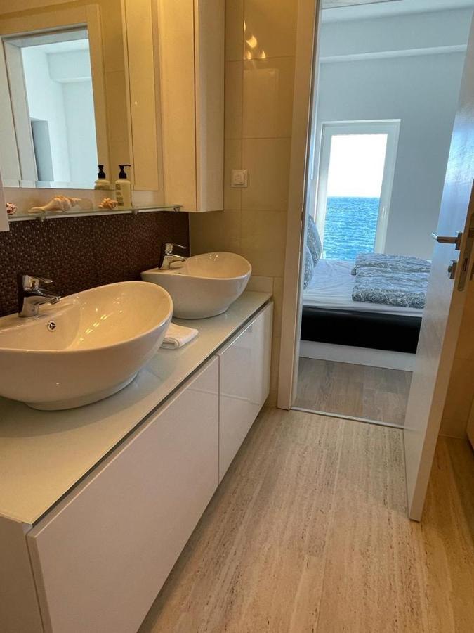 Apartmán First Row To The Sea
